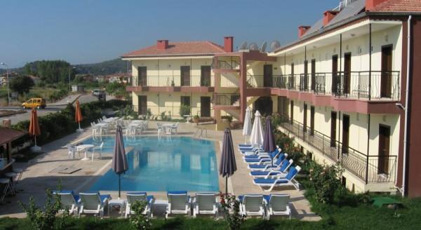 Camyuva Las Palmeras Hotel מראה חיצוני תמונה