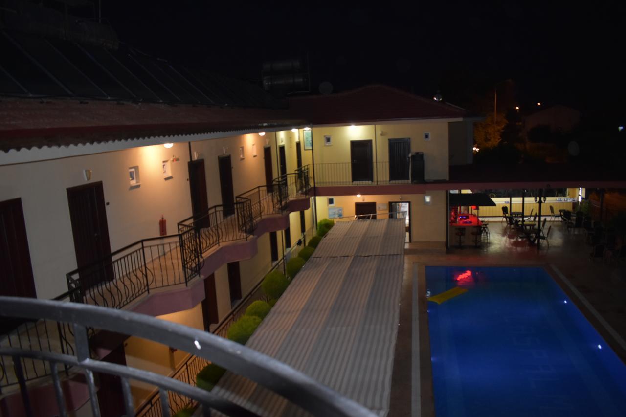 Camyuva Las Palmeras Hotel מראה חיצוני תמונה