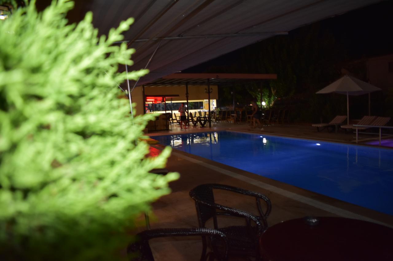 Camyuva Las Palmeras Hotel מראה חיצוני תמונה