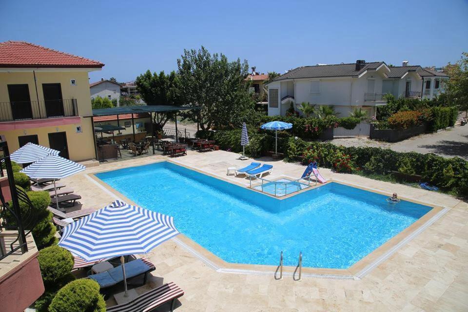 Camyuva Las Palmeras Hotel מראה חיצוני תמונה